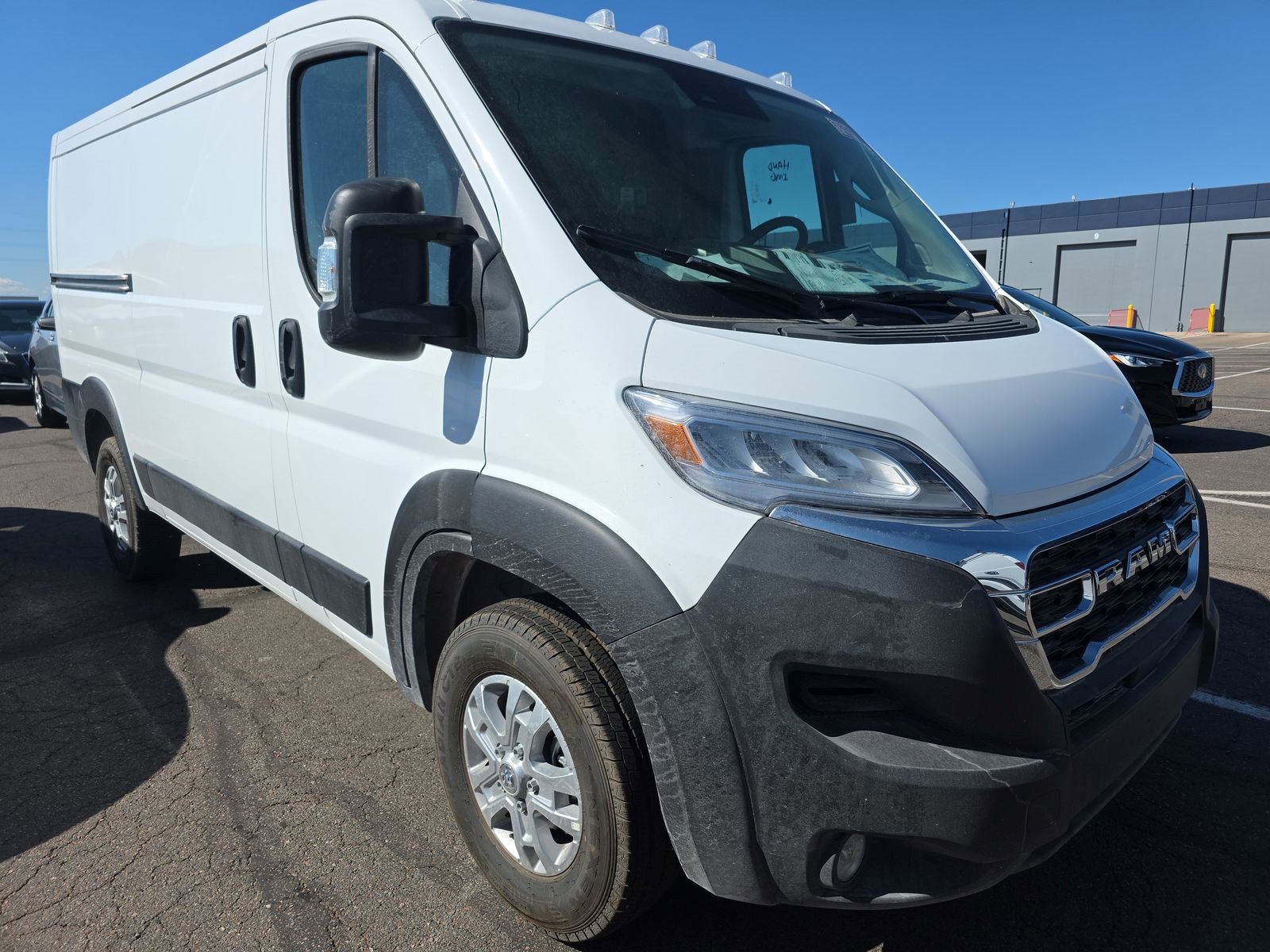 Used 2025 RAM ProMaster 2500 w/ Quick Order Package 22G SLT FWD image 2