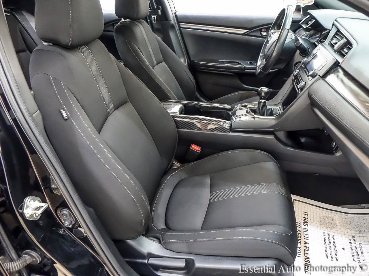 Used 2018 Honda Civic Sport image 29