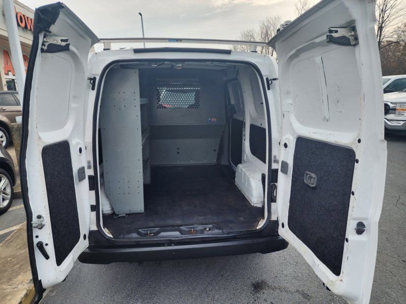 Used 2021 Nissan NV200 S FWD image 5