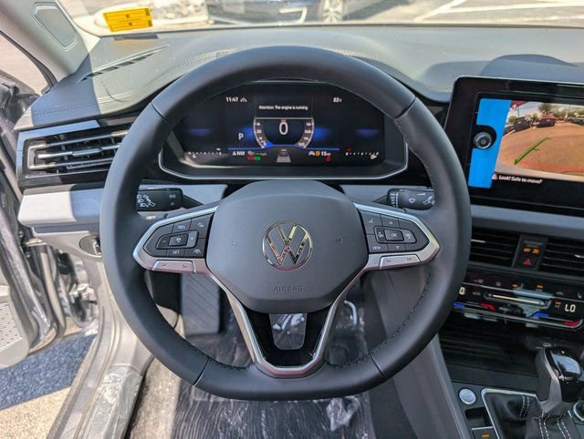 New 2025 Volkswagen Jetta SE image 15