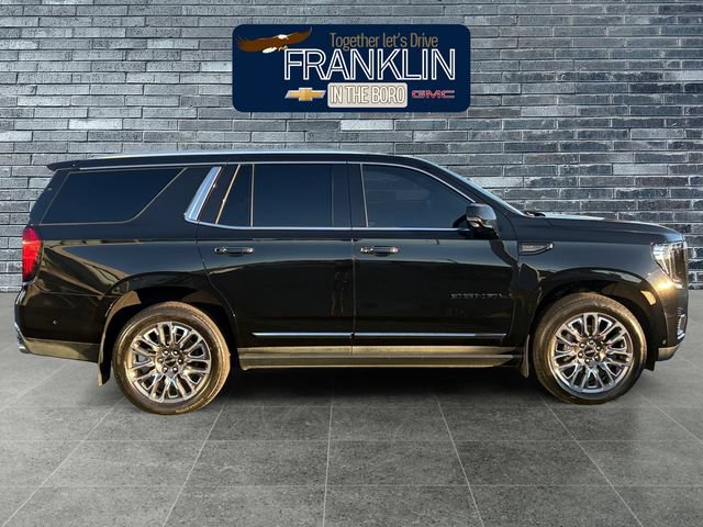 Used 2024 GMC Yukon Denali Ultimate AWD/4WD image 7