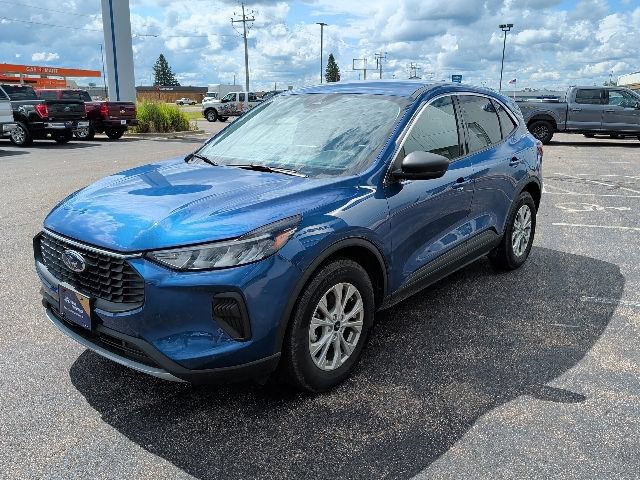Certified 2023 Ford Escape Active AWD/4WD image 3