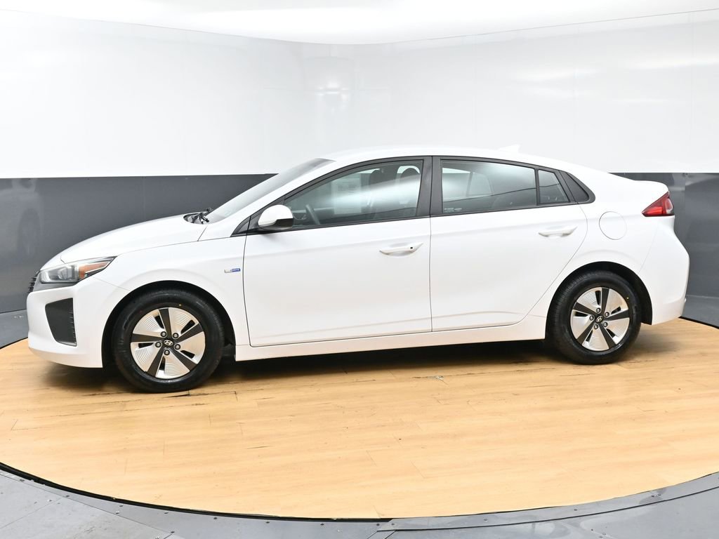 Used 2018 Hyundai Ioniq Blue image 6