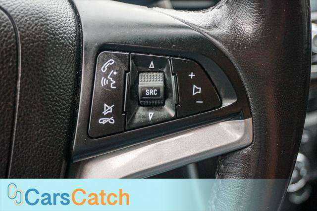 Used 2020 Chevrolet Trax LT w/ LT Convenience Package FWD image 30