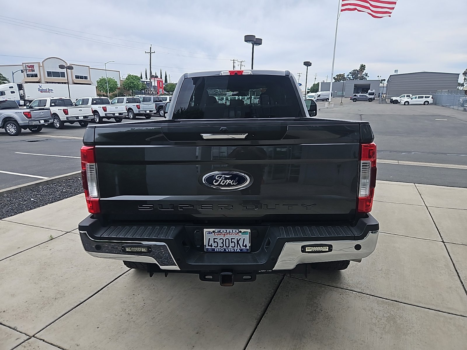 Used 2018 Ford F350 XLT w/ XLT Premium Package image 6