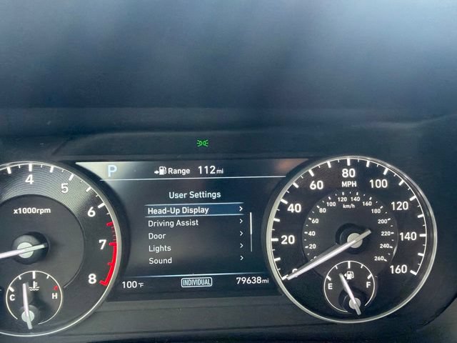 Used 2017 Genesis G90 5.0 Ultimate RWD image 3