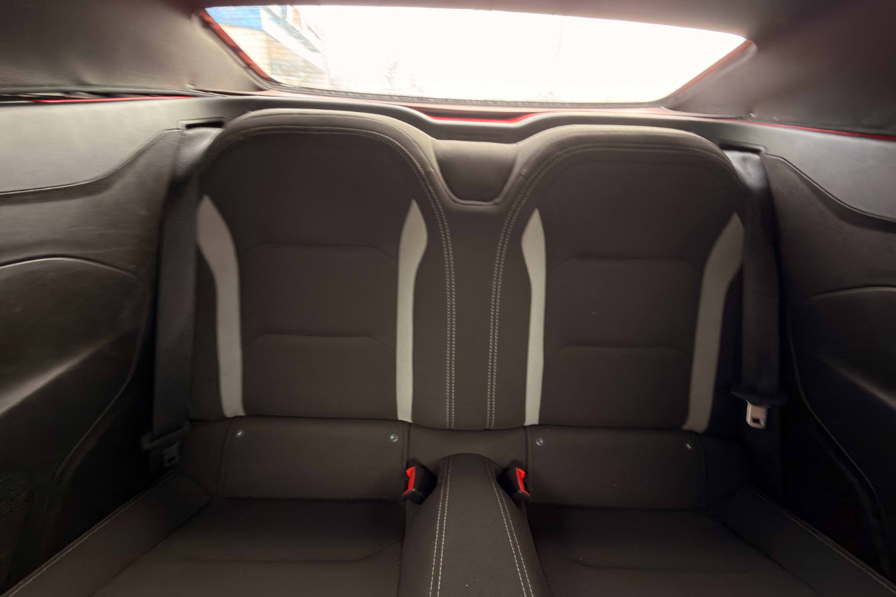 Used 2019 Chevrolet Camaro LT image 21