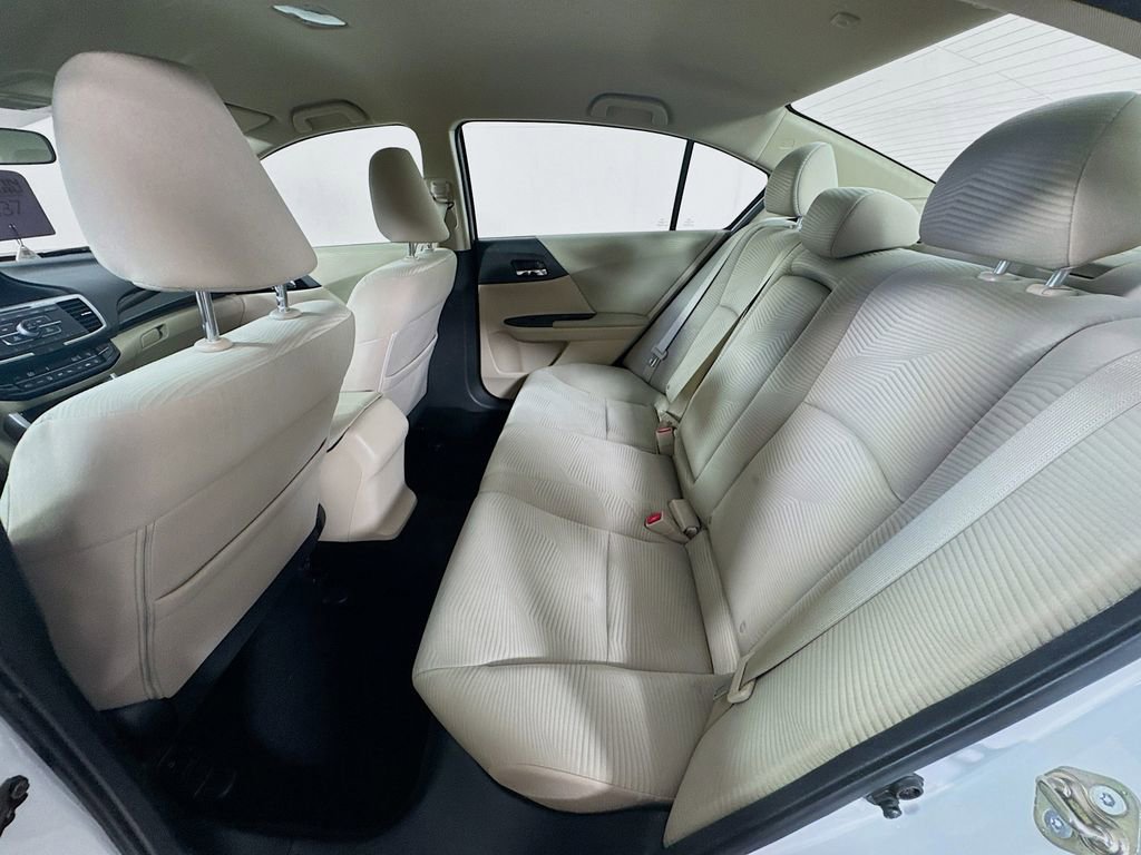 Used 2016 Honda Accord LX image 23