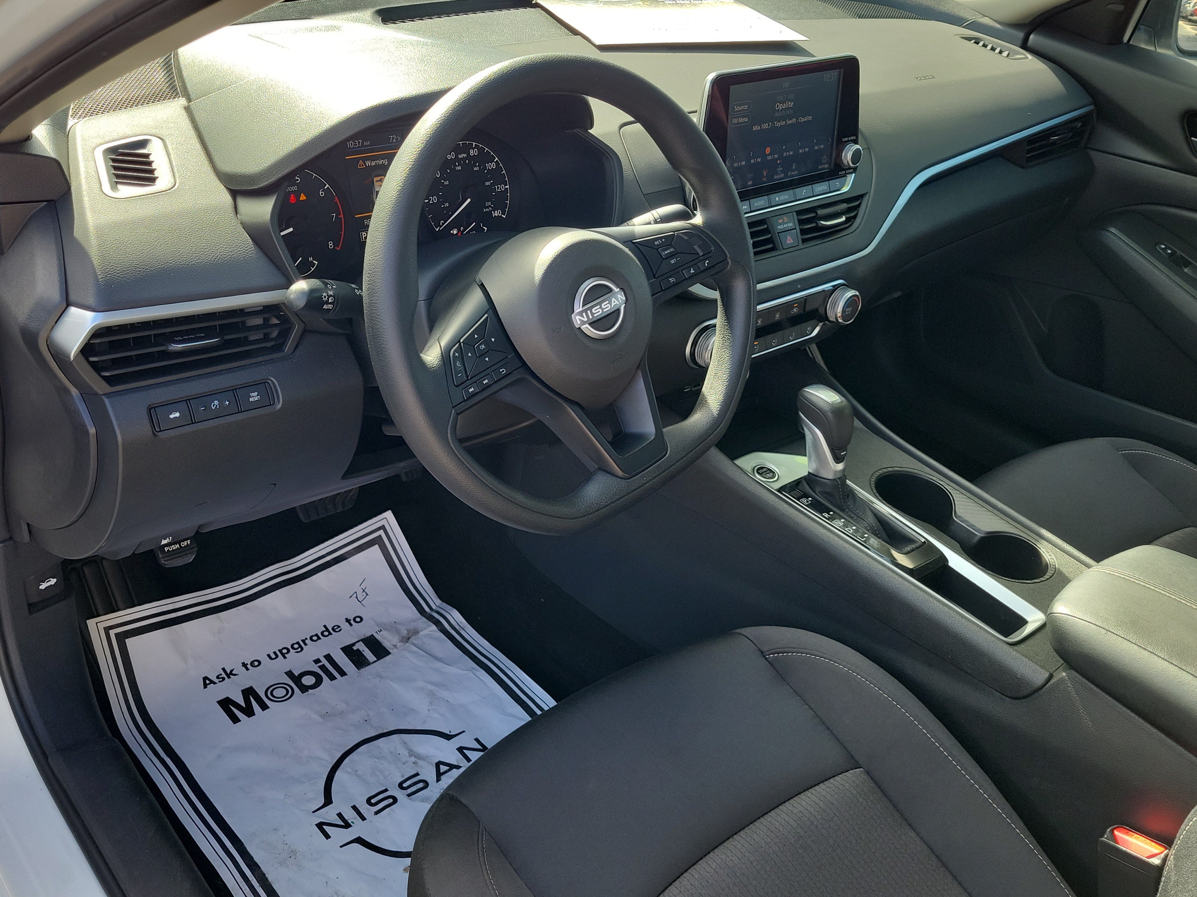 Certified 2025 Nissan Altima 2.5 S FWD image 19