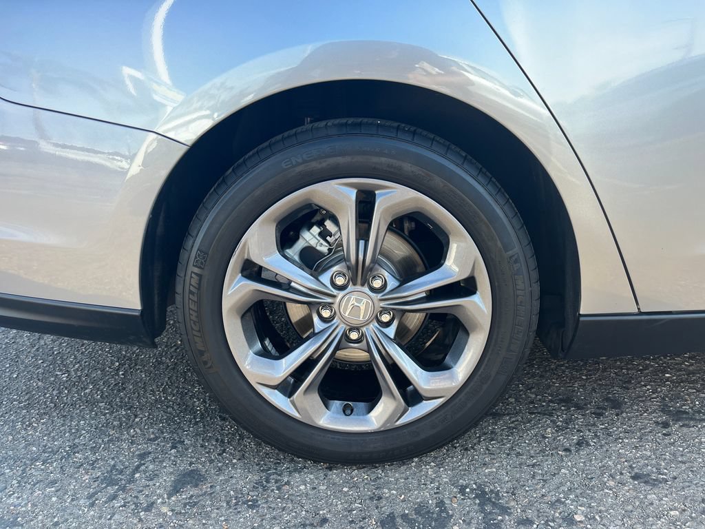 Certified 2023 Honda Accord EX image 42