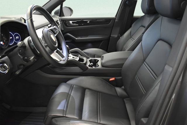 Used 2023 Porsche Cayenne image 22