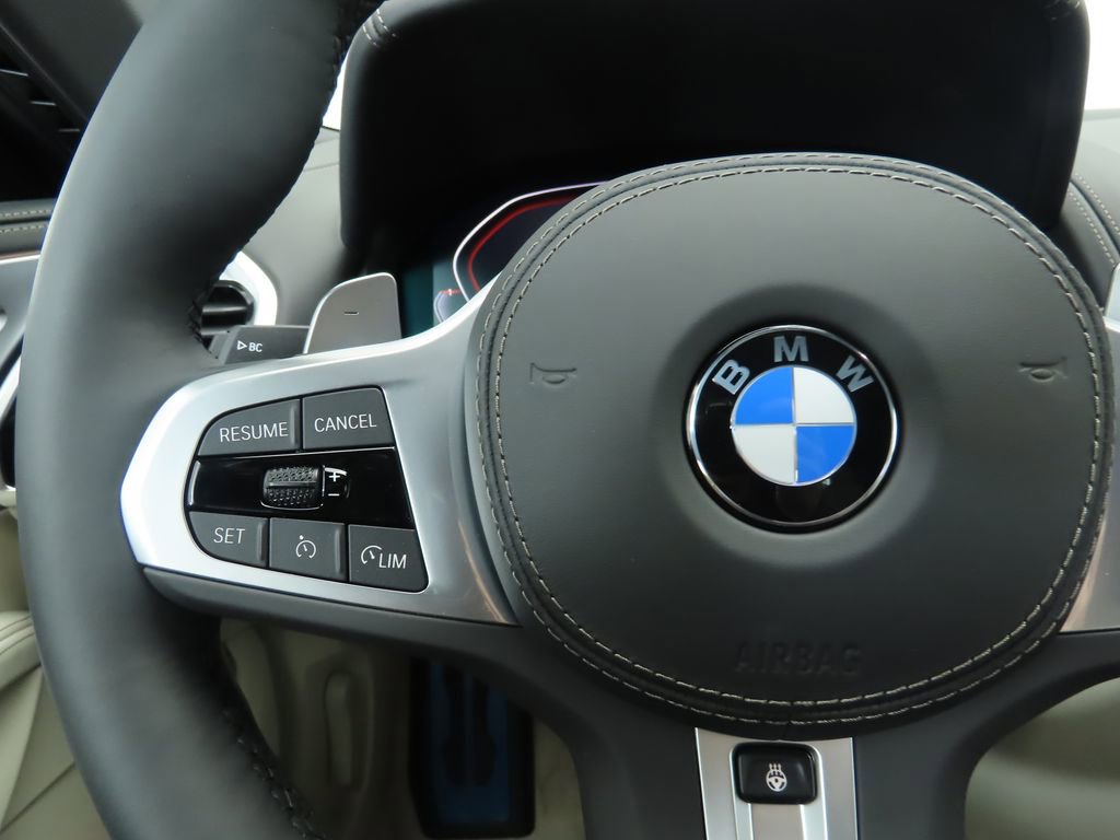 New 2026 BMW 840i Convertible w/ Comfort Seating Package image 11