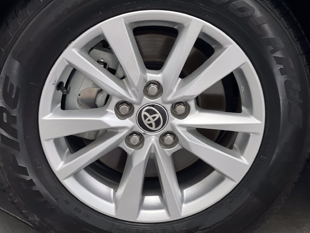 Used 2025 Toyota Camry LE FWD image 65