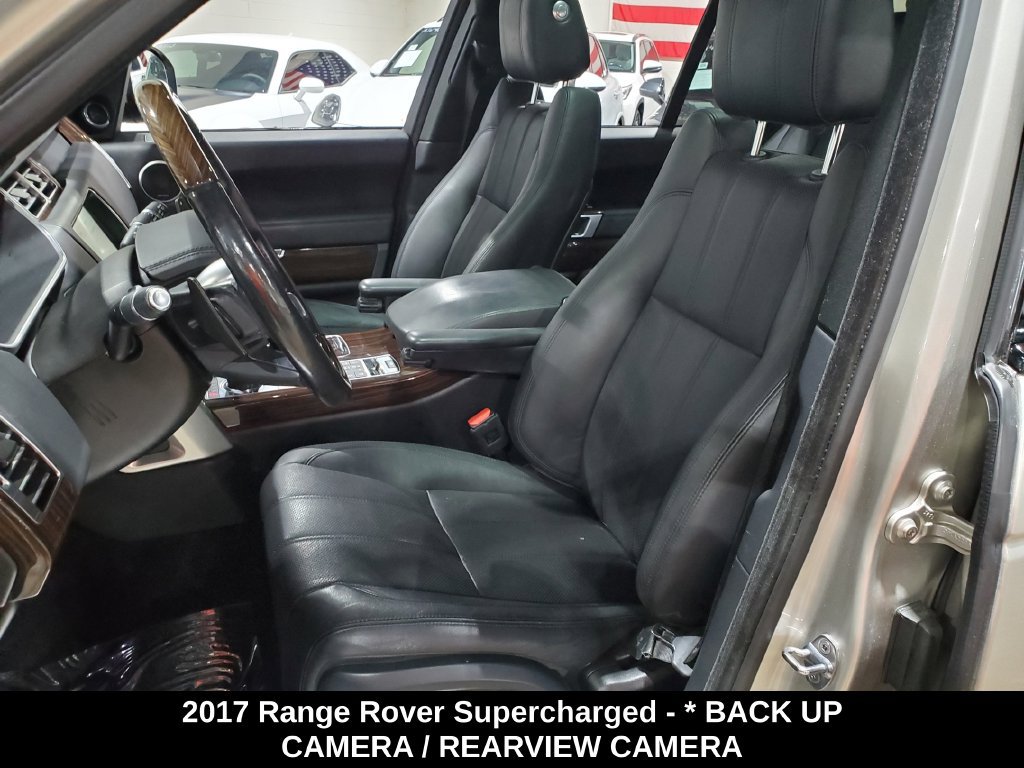 Used 2017 Land Rover Range Rover Supercharged AWD/4WD image 6