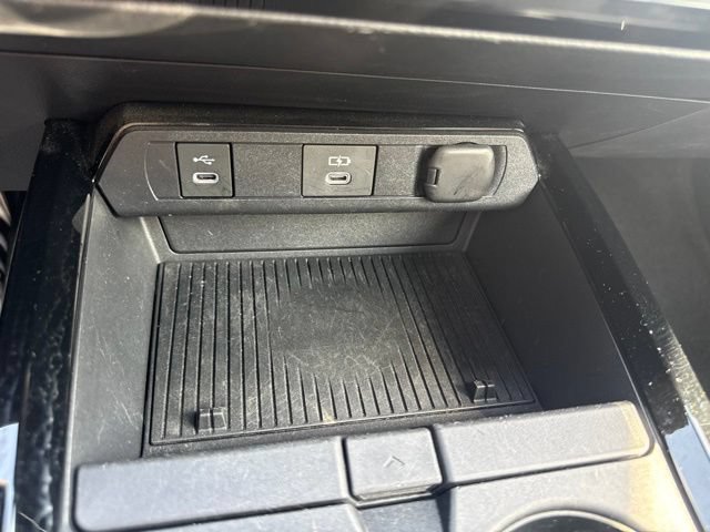 Used 2023 Toyota Prius Prime FWD image 17