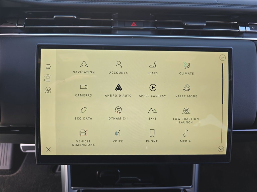 New 2026 Land Rover Range Rover Long Wheelbase SE image 23