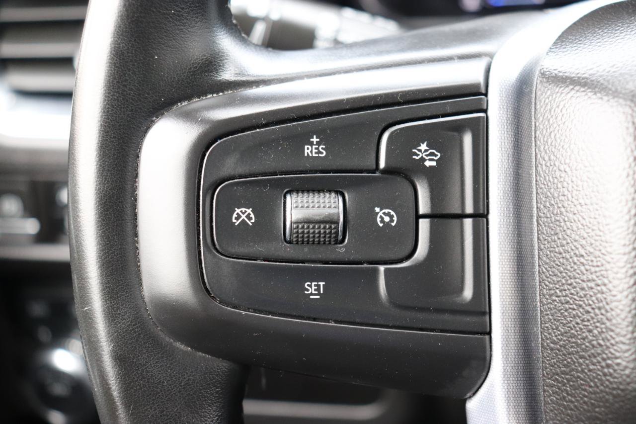 Used 2024 GMC Yukon SLT image 34