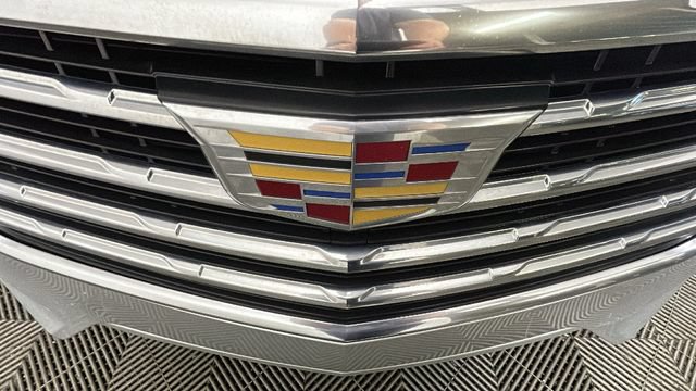Used 2018 Cadillac CTS Luxury RWD image 8