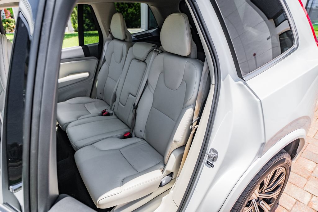 Used 2023 Volvo XC90 B5 Core w/ Protection Package Premier AWD/4WD image 36