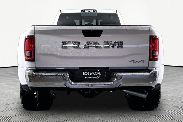 New 2026 RAM 3500 Tradesman AWD/4WD image 4