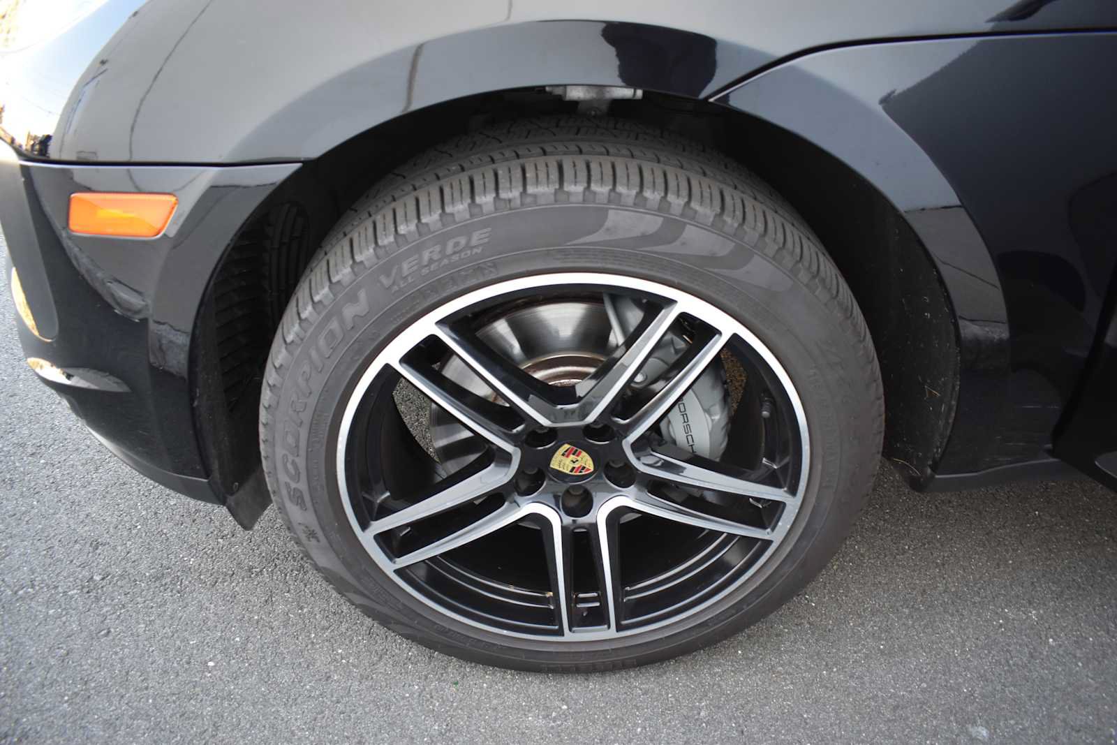 Used 2021 Porsche Macan S AWD/4WD image 24
