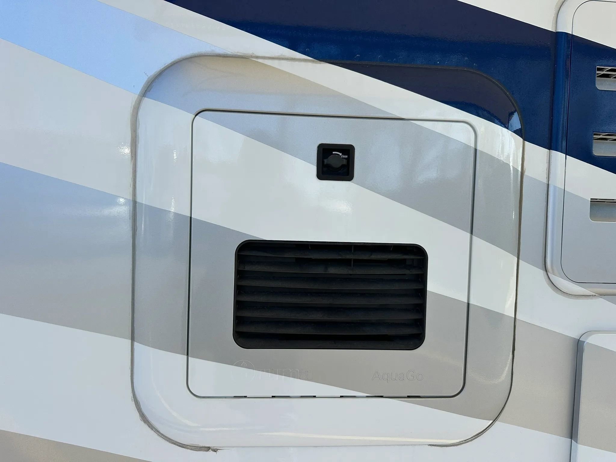 Used 2017 Mercedes-Benz Sprinter 3500 image 10