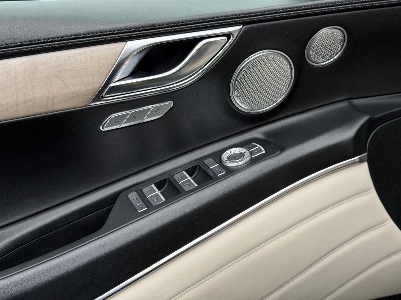 Used 2021 Genesis GV80 3.5T w/ Prestige Package 07 image 8