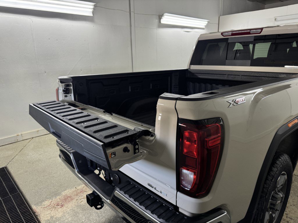 New 2026 GMC Sierra 2500 SLE image 59