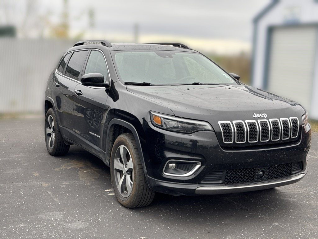 Used 2022 Jeep Cherokee Limited AWD/4WD image 4