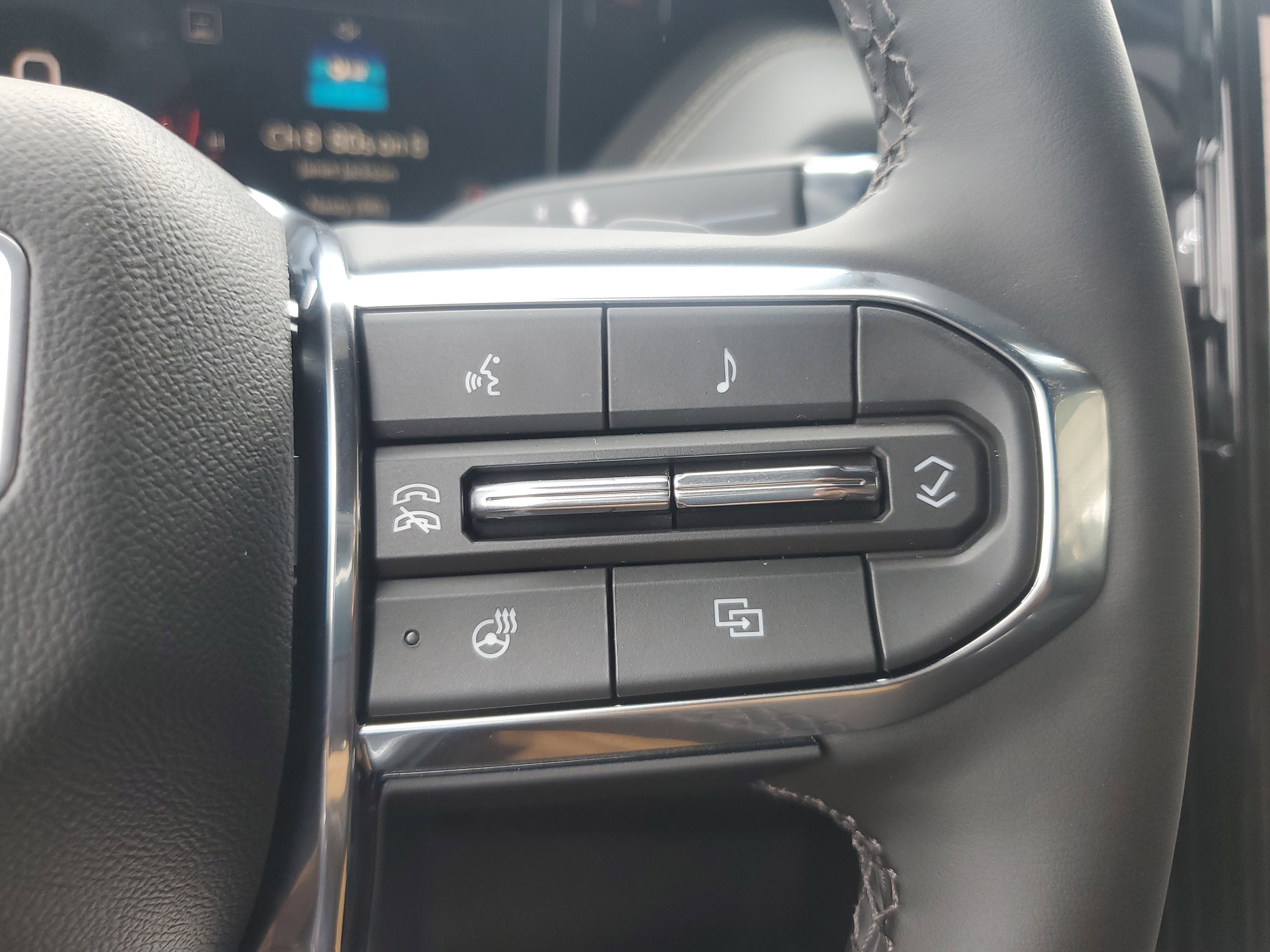 New 2026 GMC Yukon XL Elevation image 23