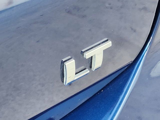 Used 2022 Chevrolet Equinox LT w/ LPO, Floor Liner Package image 10