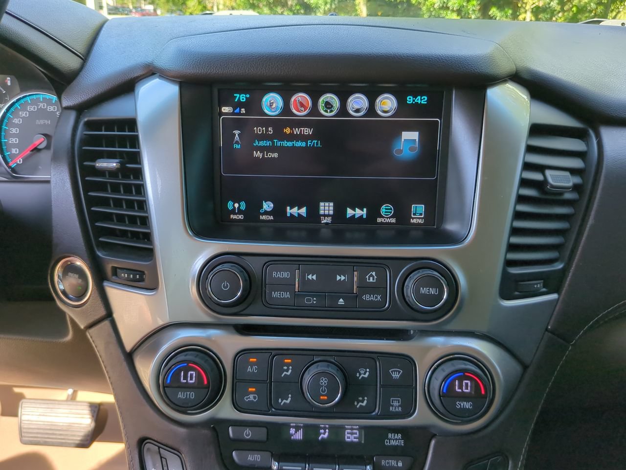 Used 2017 Chevrolet Tahoe LT RWD image 28