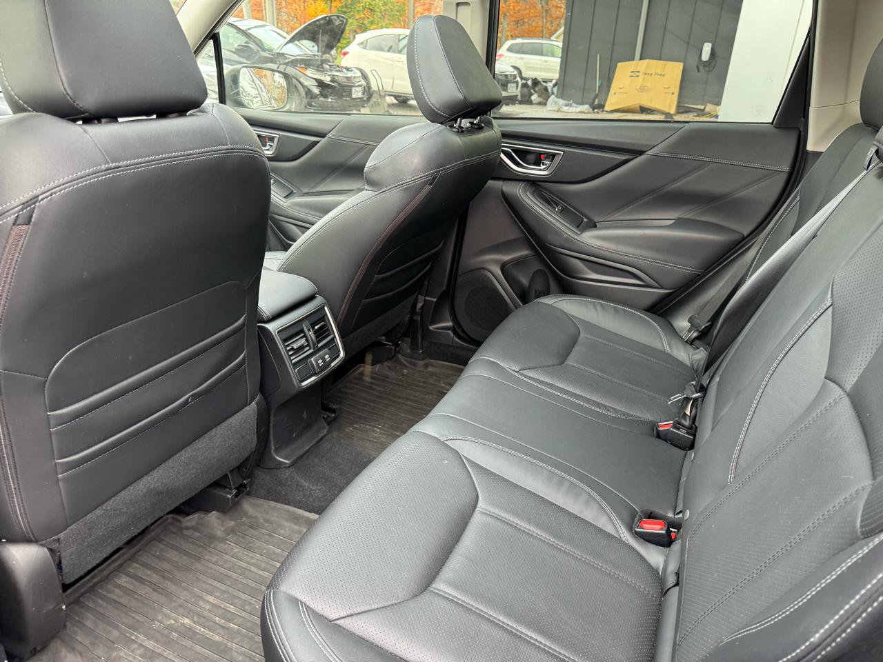 Used 2019 Subaru Forester Limited AWD/4WD image 11