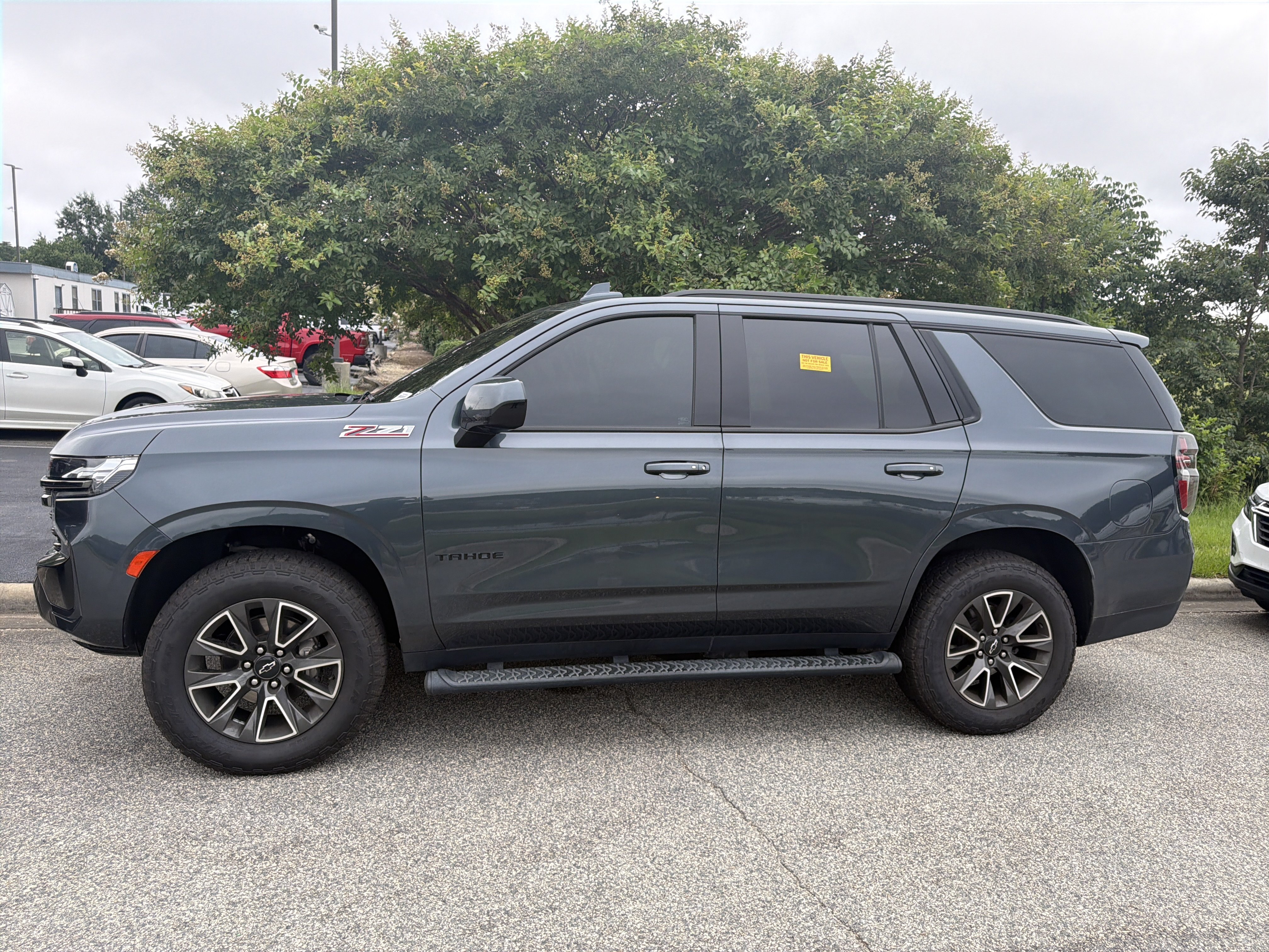 Used 2021 Chevrolet Tahoe Z71 w/ Rear Media and Nav Package AWD/4WD image 7
