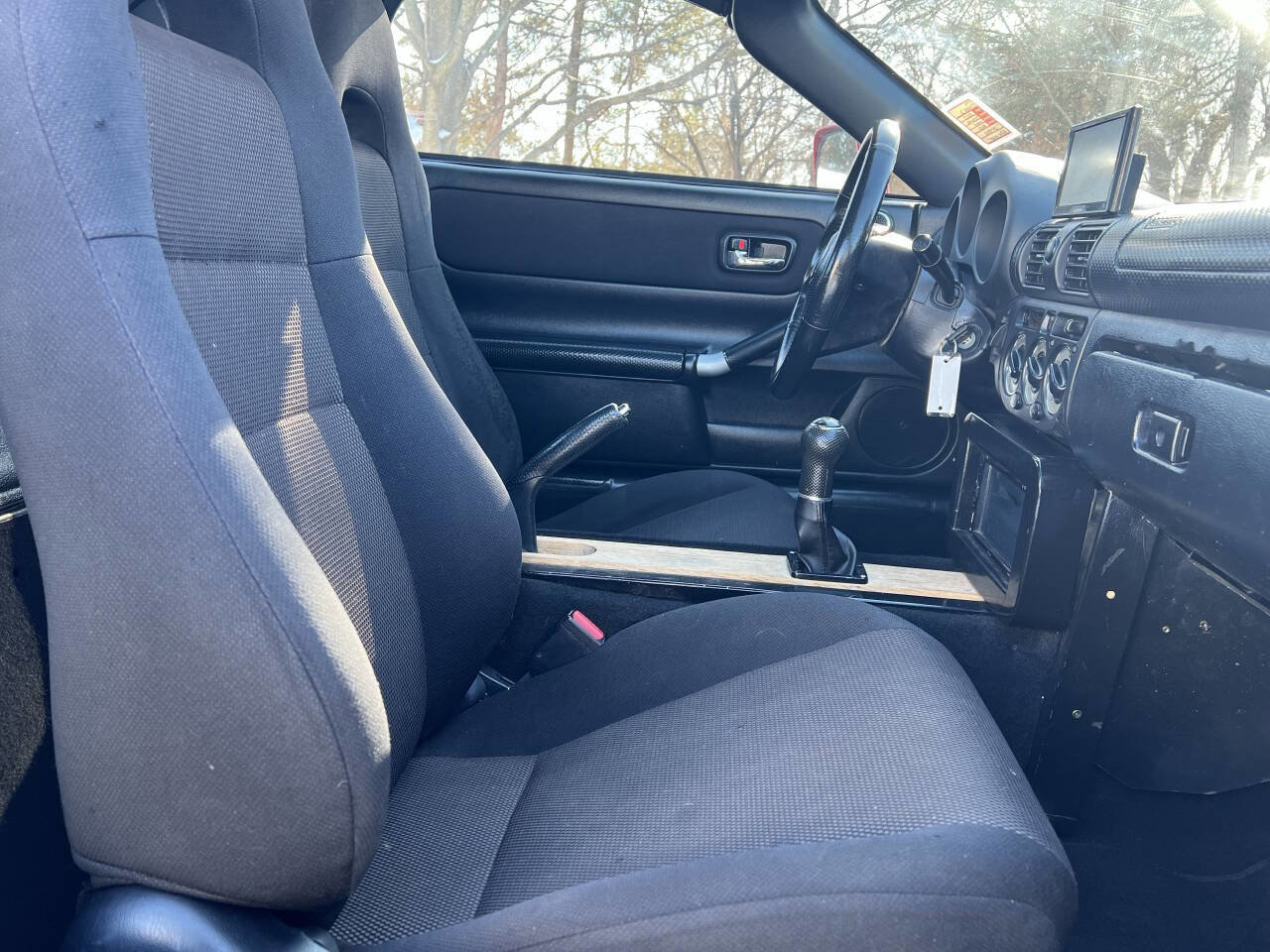 Used 2003 Toyota MR2 Base 2dr Convertible image 21