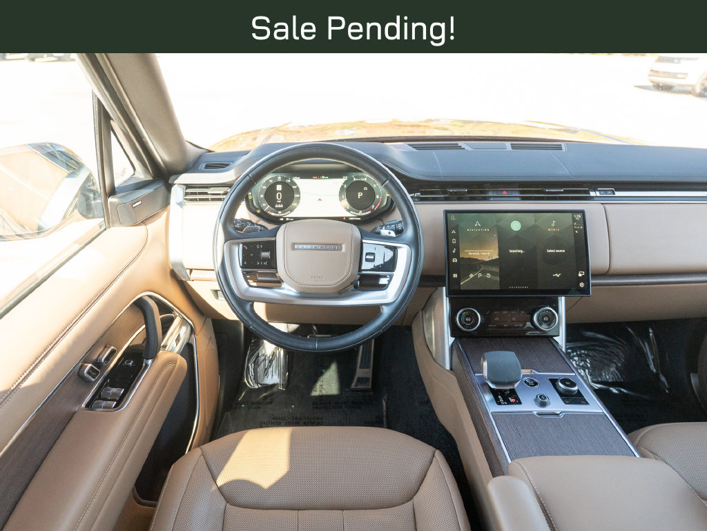 Used 2023 Land Rover Range Rover SE AWD/4WD image 9