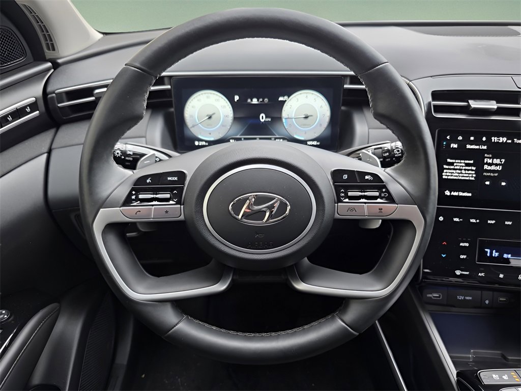 Used 2024 Hyundai Tucson Limited image 25