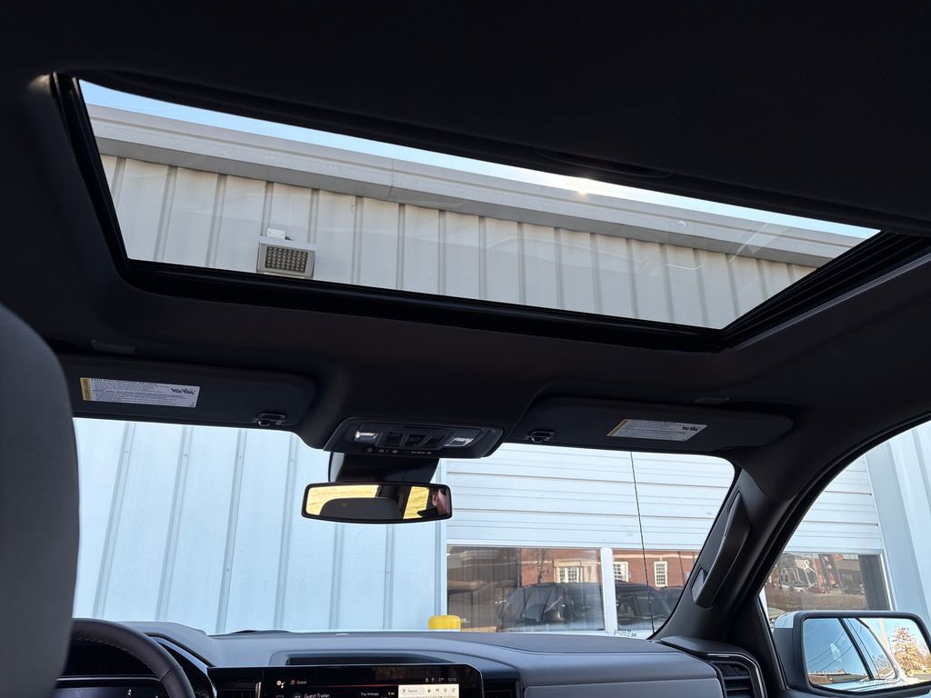 New 2026 GMC Sierra 1500 SLT w/ SLT Premium Plus Package image 46