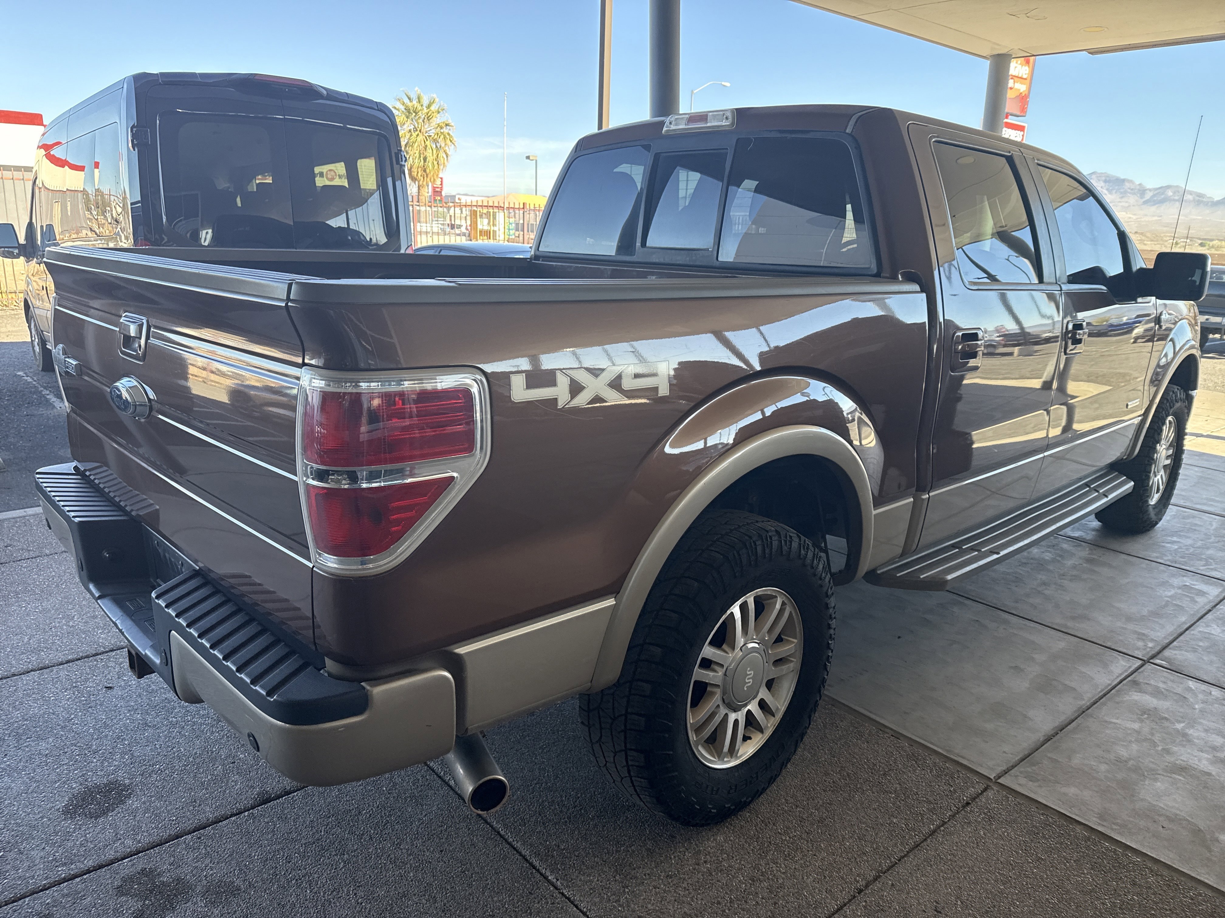 Used 2012 Ford F150 King Ranch image 4