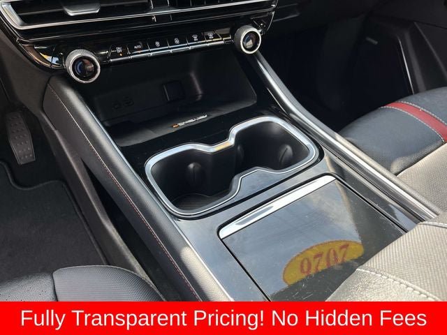 Used 2026 Chevrolet Traverse RS AWD/4WD image 36