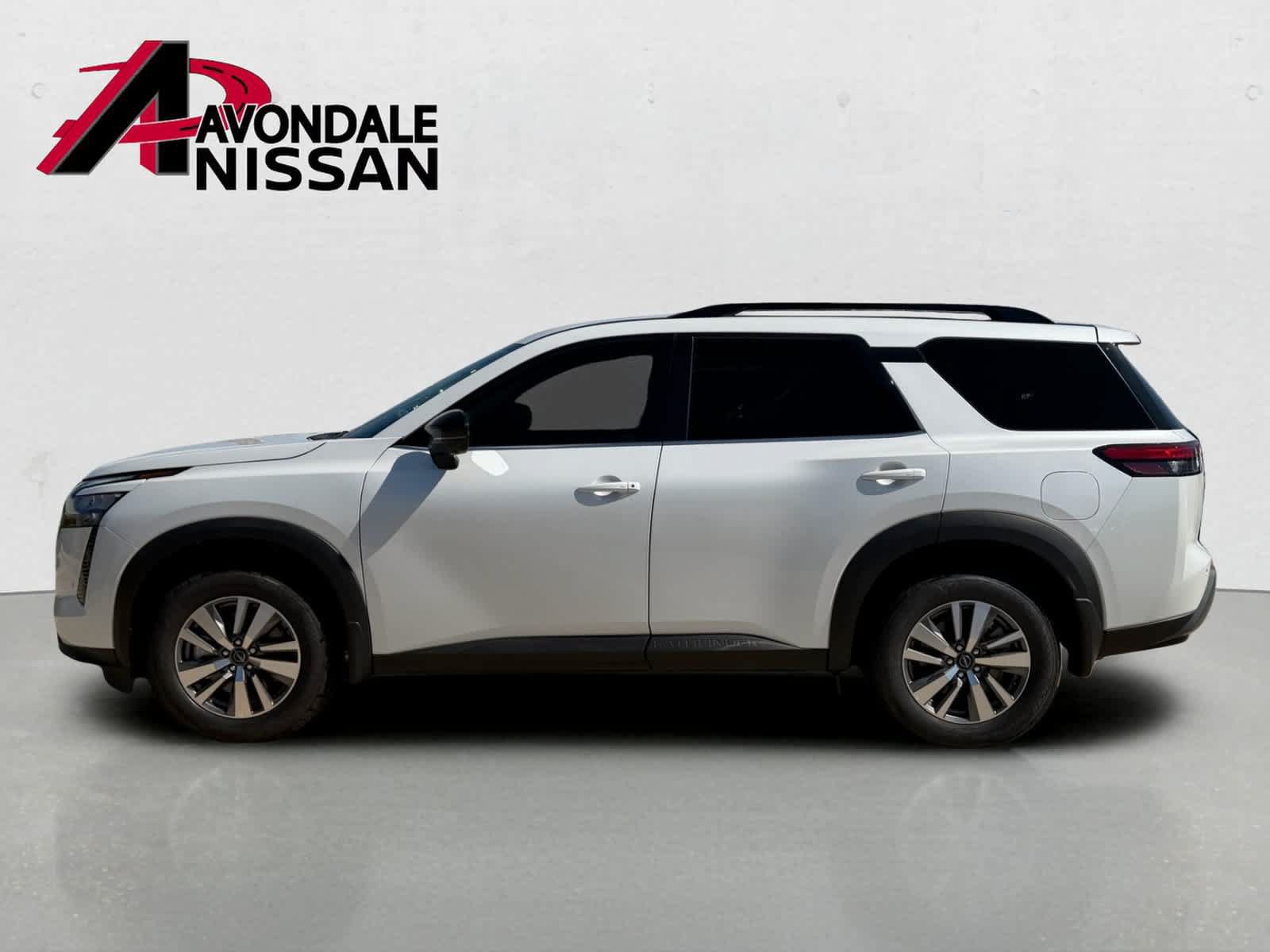 New 2026 Nissan Pathfinder SL FWD image 4