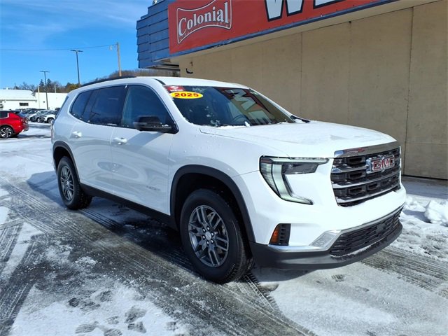 Used 2025 GMC Acadia Elevation