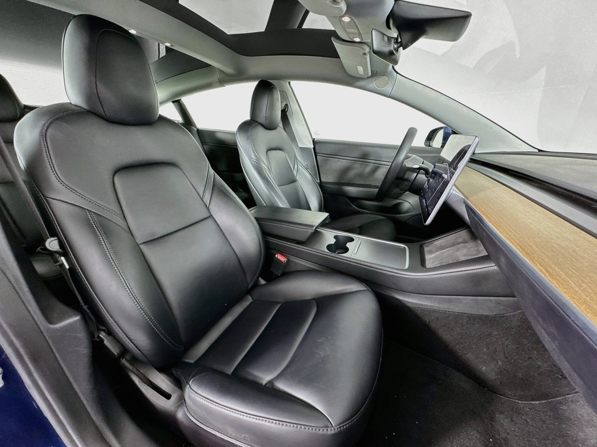 Used 2021 Tesla Model 3 Long Range AWD/4WD image 28
