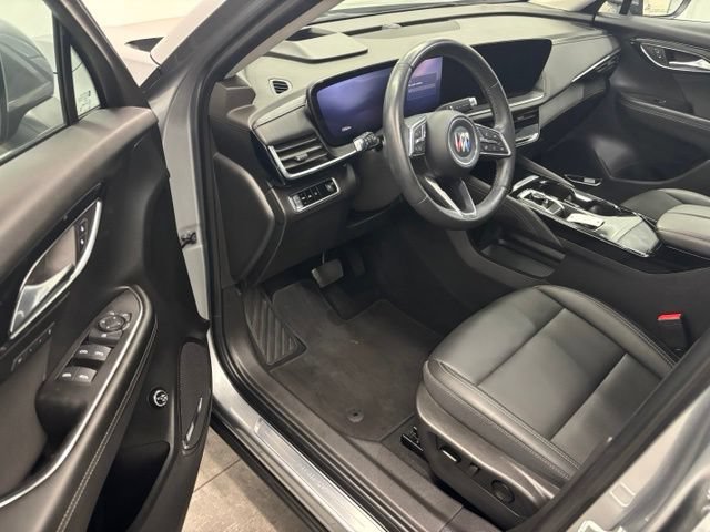 Used 2025 Buick Envision Preferred AWD/4WD image 14