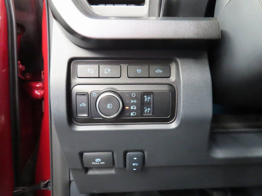 Used 2024 Ford F250 Platinum w/ FX4 Off-Road Package image 48