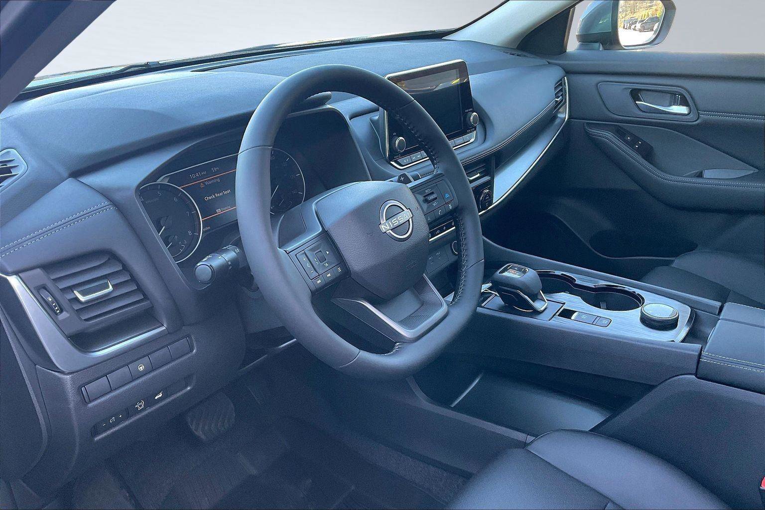 New 2026 Nissan Rogue Platinum w/ Platinum Premium Package image 7