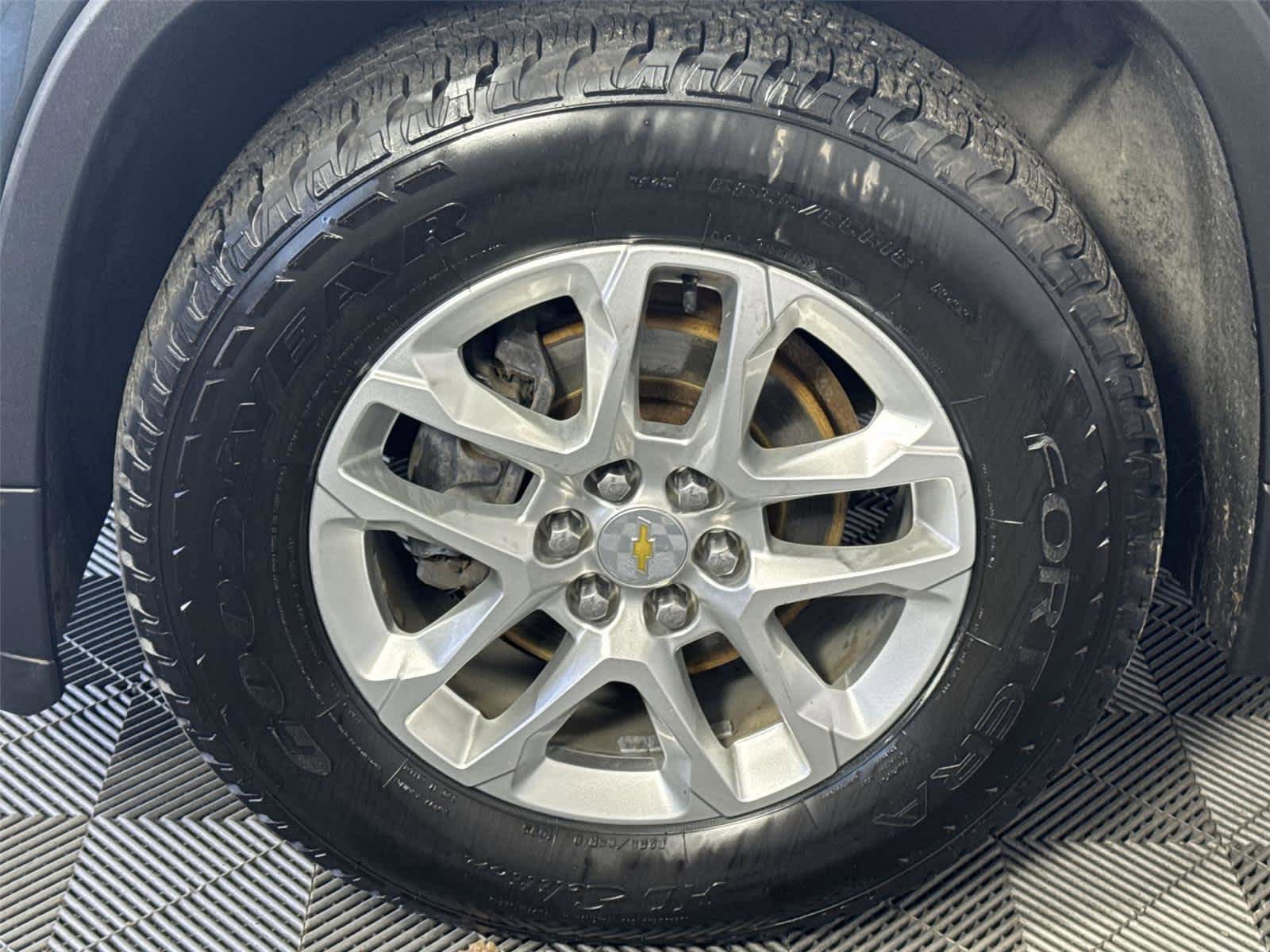 Used 2019 Chevrolet Traverse LT AWD/4WD image 11
