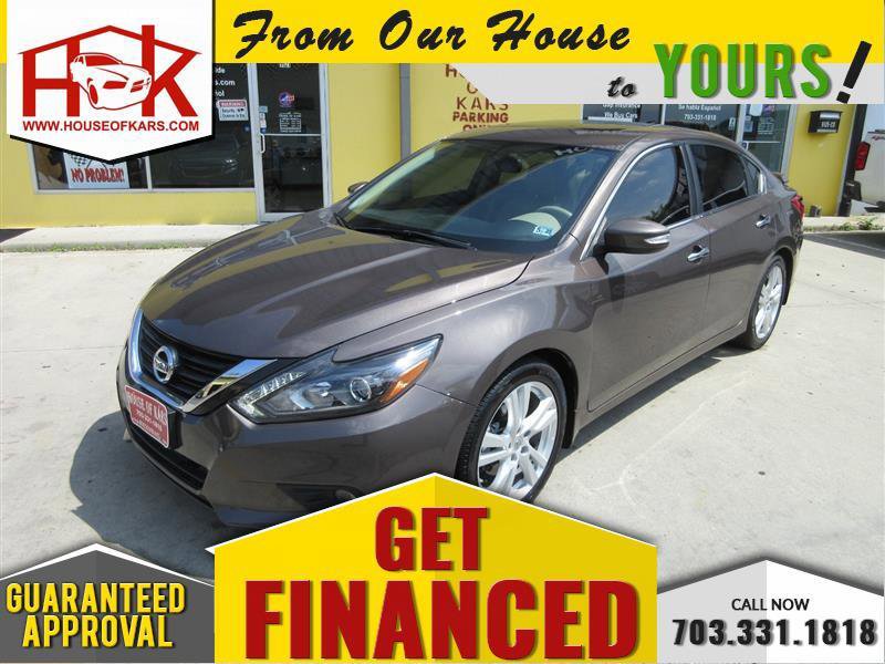 Used 2017 Nissan Altima 3.5 SL w/ 3.5SL Technology Package