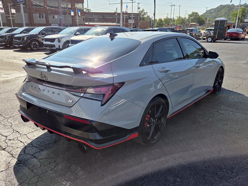 Used 2025 Hyundai Elantra N FWD image 7