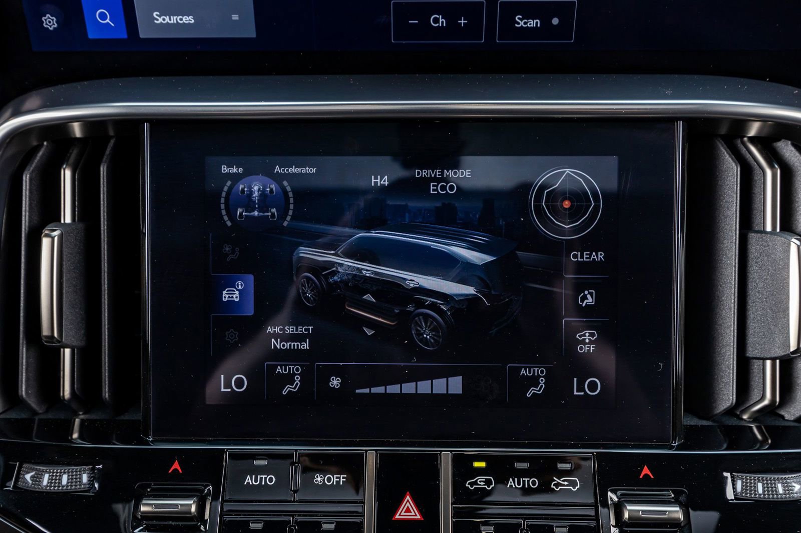 Used 2025 Lexus LX 700h Overtrail w/ Accessory Package (Z1) image 23